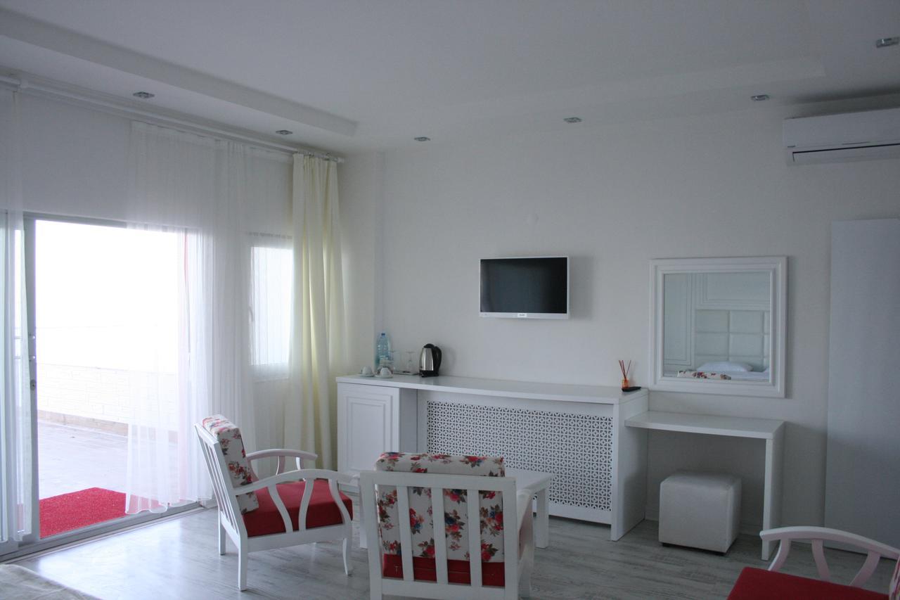 Beyaz Cinar Butik Hotel อัคชาโคชา ภายนอก รูปภาพ